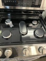 6.9 cu. ft. Gas Double Oven Range with ProBake Convection and EasyClean - Image 5