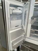 28 cu ft. Smart Double Freezer Refrigerator with Craft Ice - Image 7