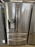 28 cu ft. Smart Double Freezer Refrigerator with Craft Ice