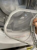 Single Unit Front Load LG WashTower™ with Center Control™ 4.5 cu. ft. Washer and 7.4 cu. ft. Electric Dryer - Image 5