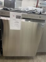 24 in. Stainless Steel Front Control Dishwasher with QuadWash, 3rd Rack & Dynamic Dry, 48 dBA