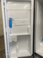 GE Profile 28.7 cu. ft. 4-Door French Door Refrigerator in Stainless Steel with Dual-Dispense Autofill Pitcher - Image 3