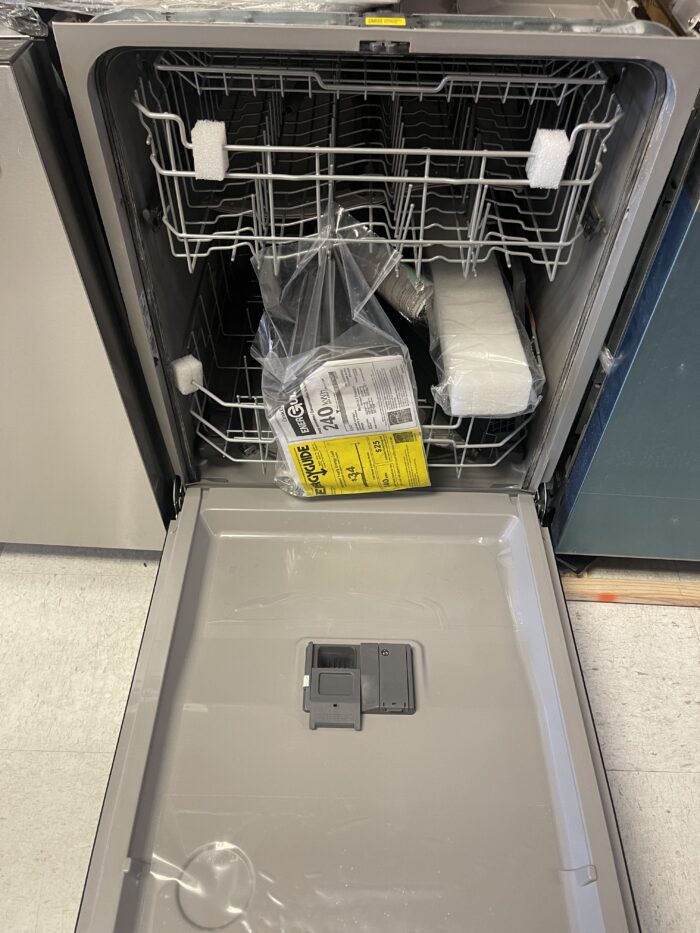 GE 24 in. Built-In Tall Tub Top Control Black Dishwasher w/3rd Rack, Bottle Jets, 50 dBA - Image 2