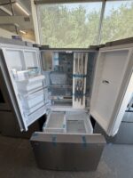 Gallery 36 in. 28 cu. ft. Standard Depth French Door Refrigerator in Smudge-Proof Stainless Steel with Dual Ice Maker - Image 3