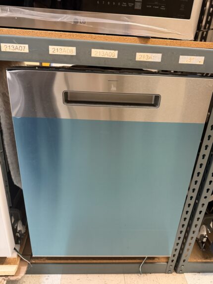 Profile 24 in Smart Built-In Top Control 44 dBA Fingerprint resistant, stainless Dishwasher w/ Microban Technology